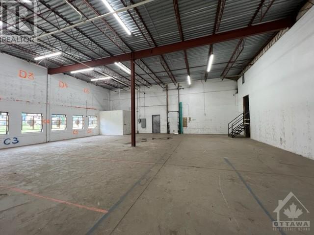716 Industrial Avenue, Ottawa, Ontario  K1G 0Y9 - Photo 4 - 1349359