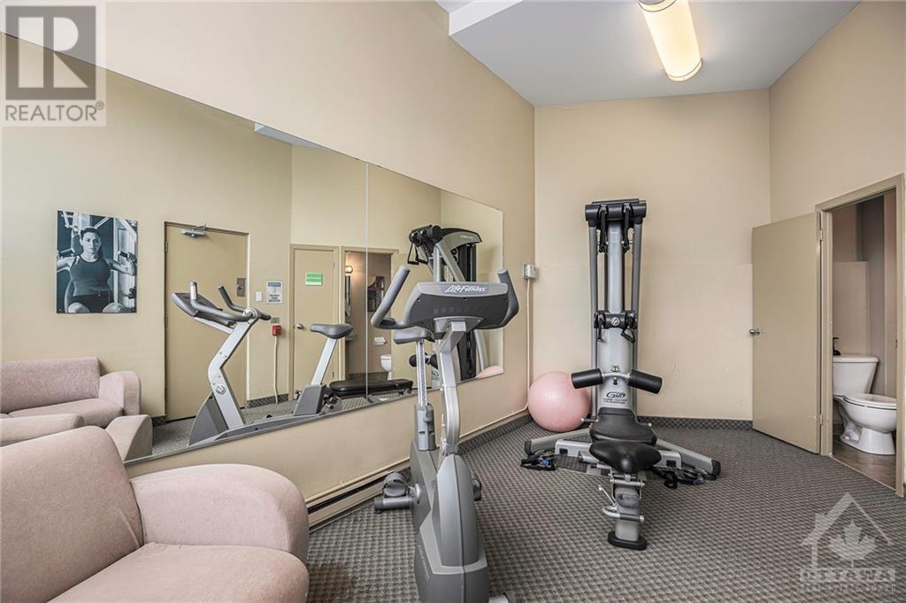 1160 Merivale Road, Ottawa, Ontario  K1Z 6B5 - Photo 6 - 1348668