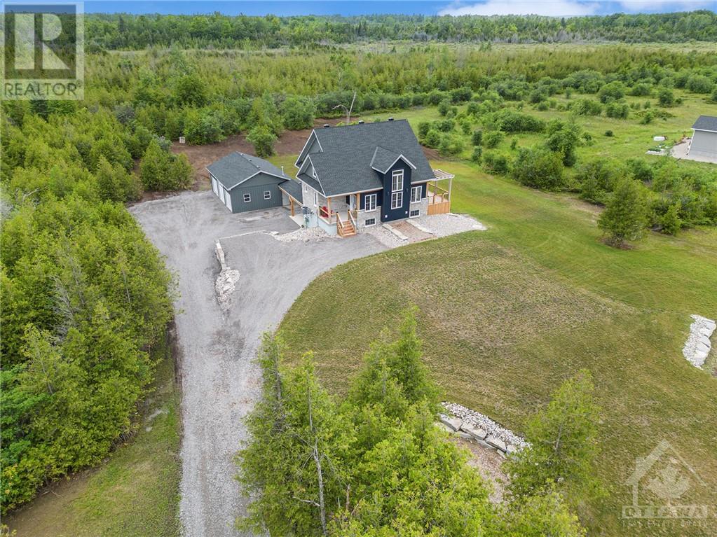 114 Charles Holden Avenue, Merrickville, Ontario  K0G 1N0 - Photo 3 - 1348773