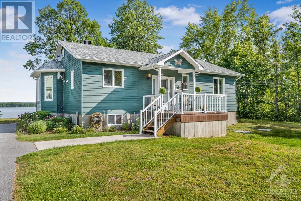 506 Pago Road, Rockland, Ontario  K4K 1K7 - Photo 2 - 1348807