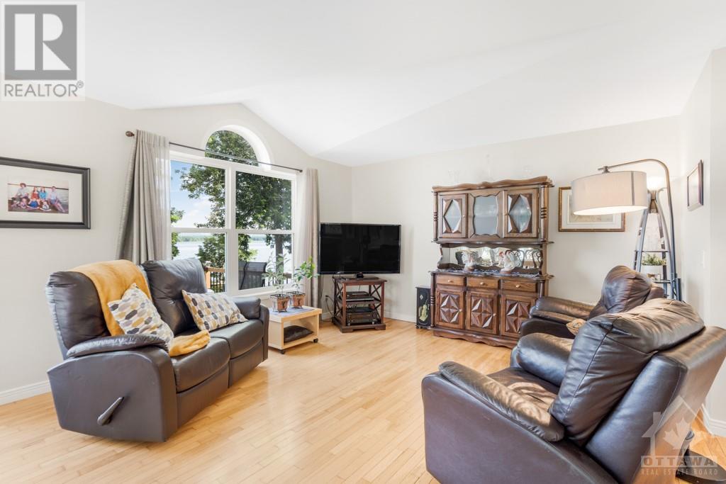 506 Pago Road, Rockland, Ontario  K4K 1K7 - Photo 7 - 1348807