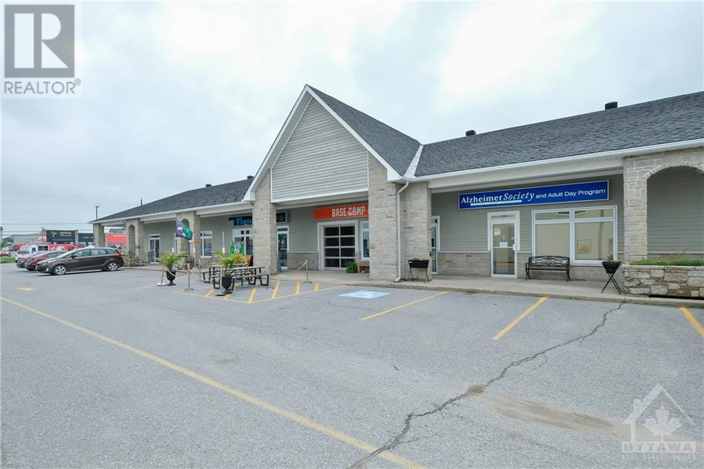 453 Ottawa Street Unit#4, Almonte, Ontario  K0A 1A0 - Photo 3 - 1349529