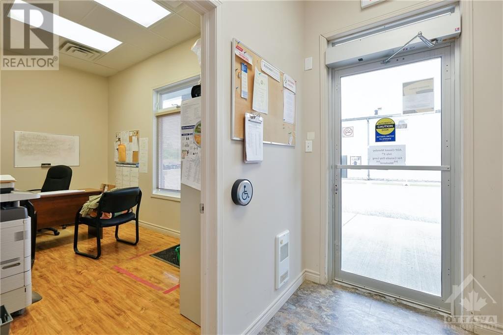 453 Ottawa Street Unit#4, Almonte, Ontario  K0A 1A0 - Photo 4 - 1349529