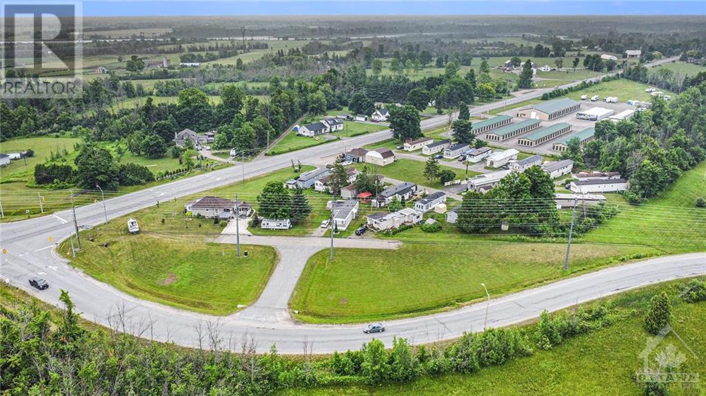 402 29 Highway, Smiths Falls, Ontario  K7A 4S5 - Photo 4 - 1349721