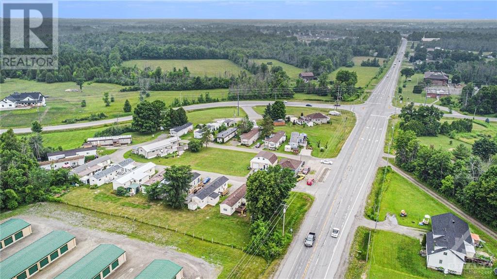402 29 Highway, Smiths Falls, Ontario  K7A 4S5 - Photo 6 - 1349721