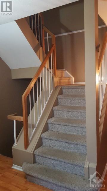 1016 Tanguay Court, Ottawa, Ontario  K2L 3X5 - Photo 2 - 1349274