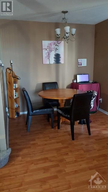 1016 Tanguay Court, Ottawa, Ontario  K2L 3X5 - Photo 3 - 1349274