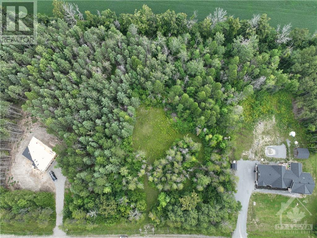 6753 DEER RUN PLACE, north gower, Ontario