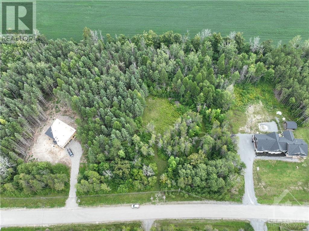 6753 Deer Run Place, North Gower, Ontario  K0A 2T0 - Photo 2 - 1349598