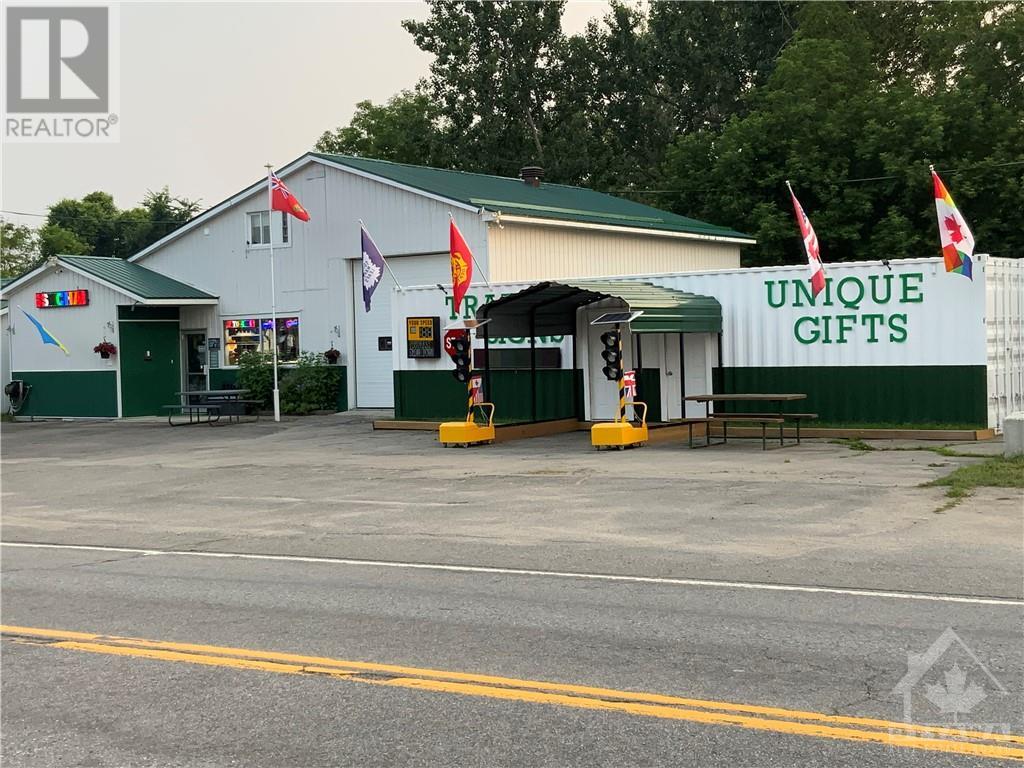 650 Cr29 Highway, Smiths Falls, Ontario  K0G 1G0 - Photo 3 - 1349892