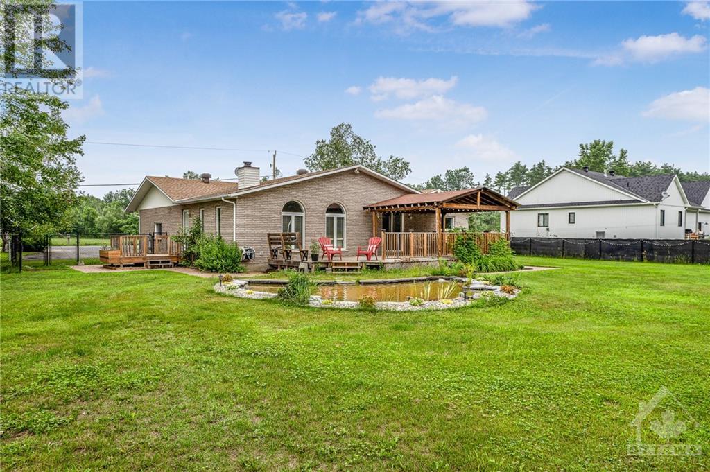 1310 Lacroix Road, Hammond, Ontario  K0A 2A0 - Photo 2 - 1350266
