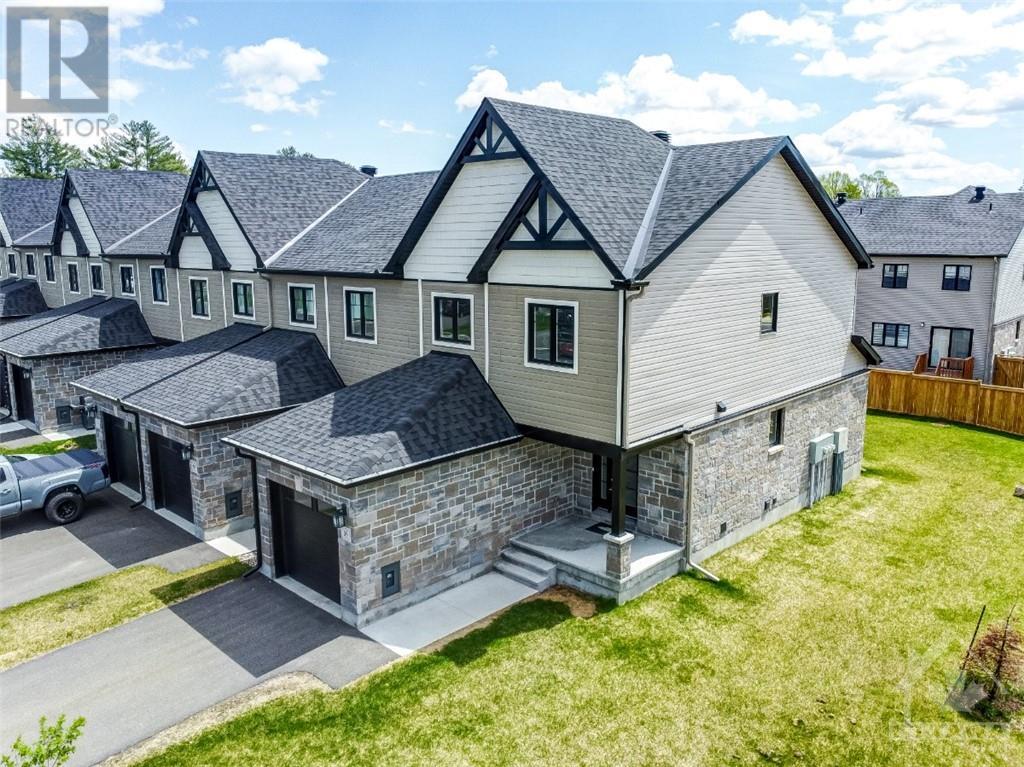 125 DARQUISE STREET, rockland, Ontario