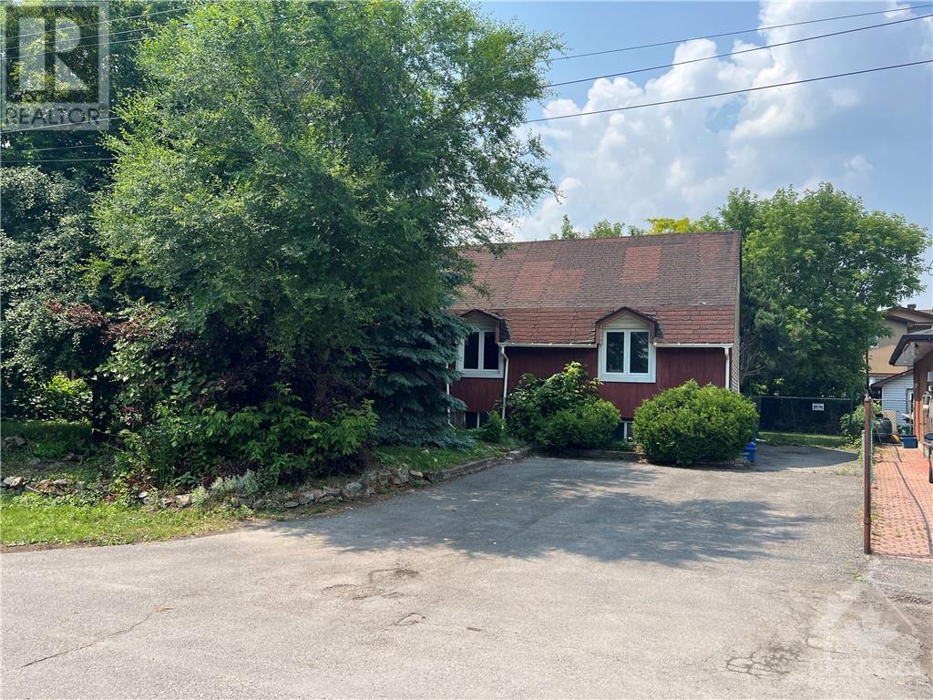 1149 Snow Street, Ottawa, Ontario  K1J 7R5 - Photo 3 - 1349354