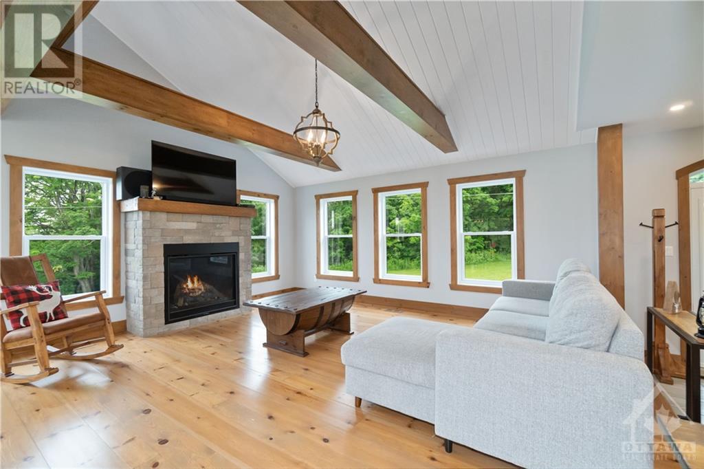 197 Boundary Road, Plantagenet, Ontario  K0B 1L0 - Photo 6 - 1349950