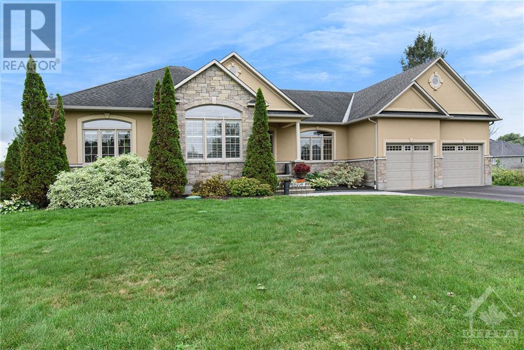 6836 SOUTH VILLAGE DRIVE, greely, Ontario
