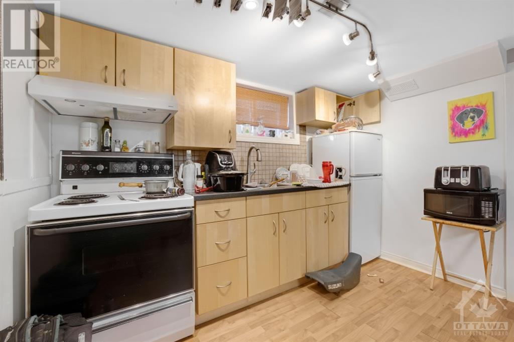 211 Ste Anne Street, Ottawa, Ontario  K1L 7C1 - Photo 2 - 1349397