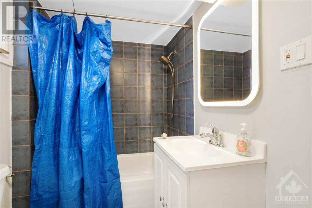 211 Ste Anne Street, Ottawa, Ontario  K1L 7C1 - Photo 4 - 1349397