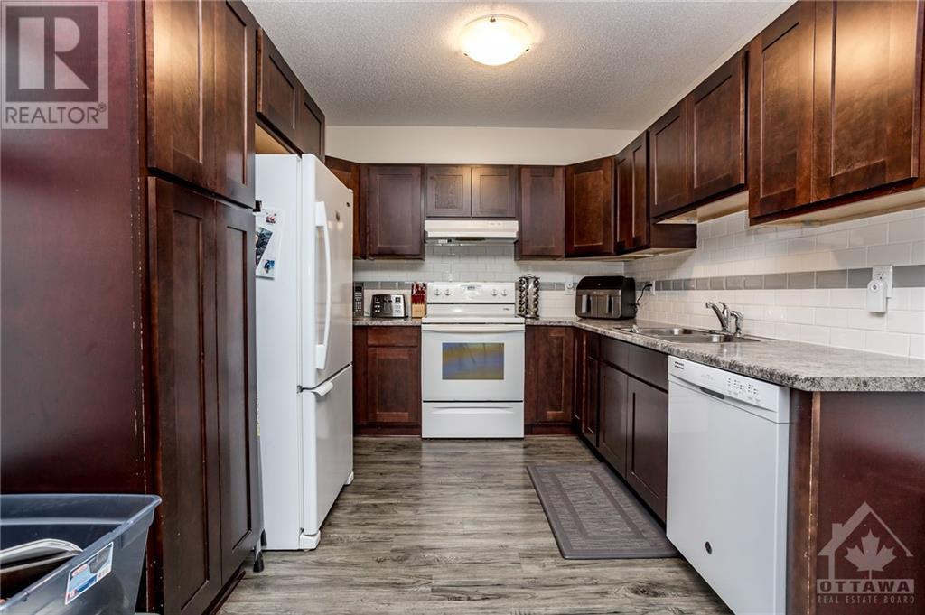 535-545 Russell Road, Clarence Creek, Ontario  K0A 2A0 - Photo 11 - 1349263