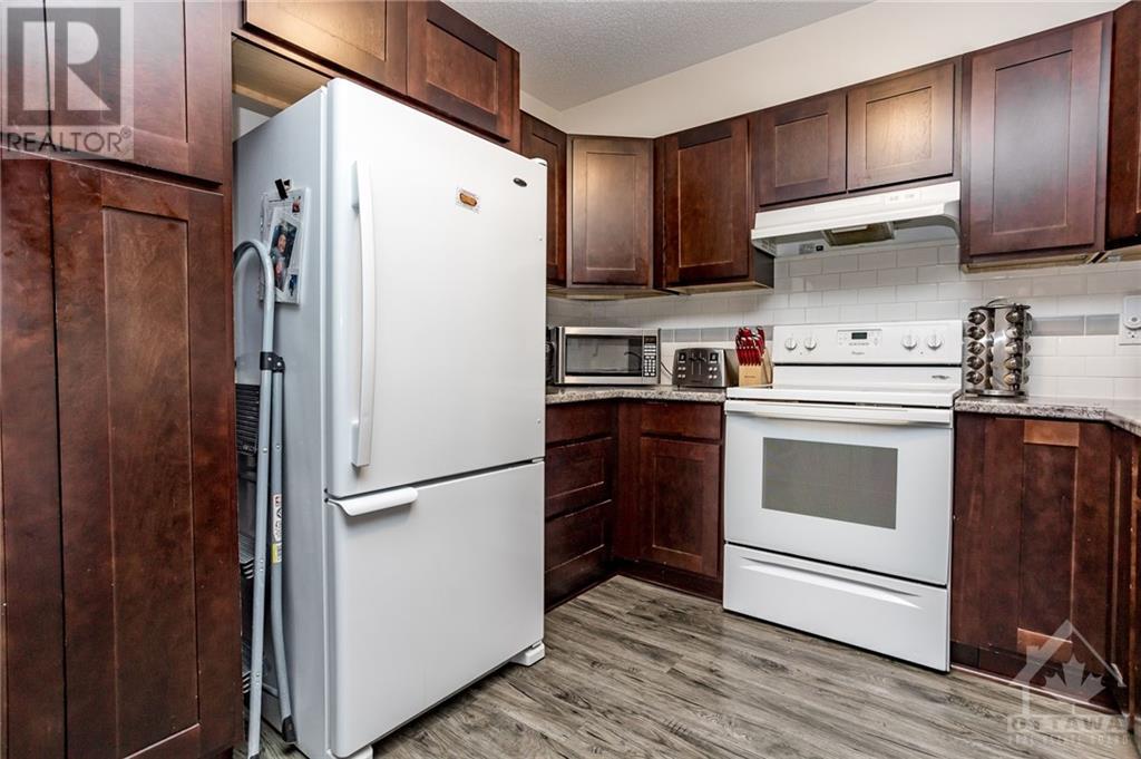 535-545 Russell Road, Clarence Creek, Ontario  K0A 2A0 - Photo 12 - 1349263