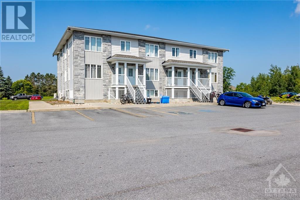 535-545 Russell Road, Clarence Creek, Ontario  K0A 2A0 - Photo 6 - 1349263