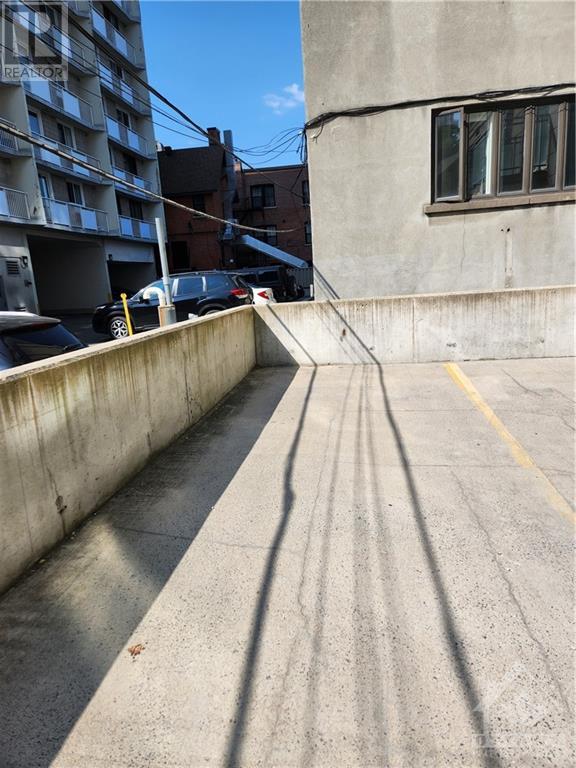 138 SOMERSET ST W STREET UNIT#14, ottawa, Ontario