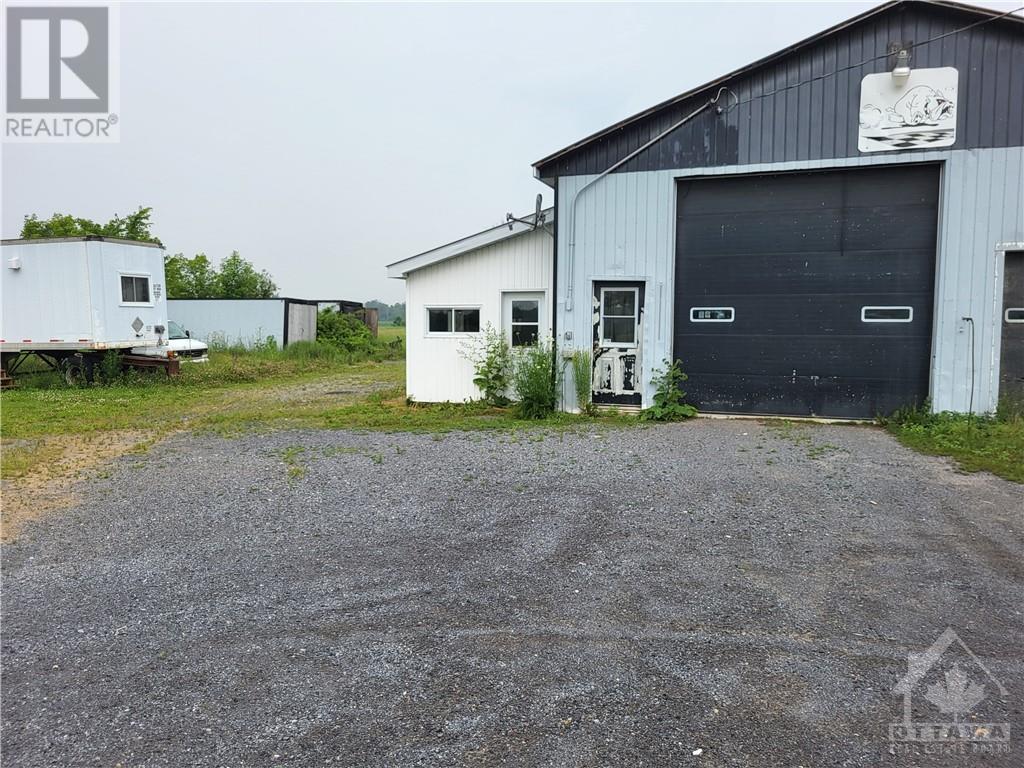 18561 County 43 Road, Apple Hill, Ontario  K0C 1B0 - Photo 8 - 1349866