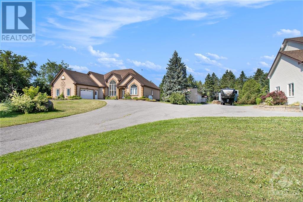 1796 Ste-Marie Street, Embrun, Ontario  K0A 1W0 - Photo 3 - 1350135