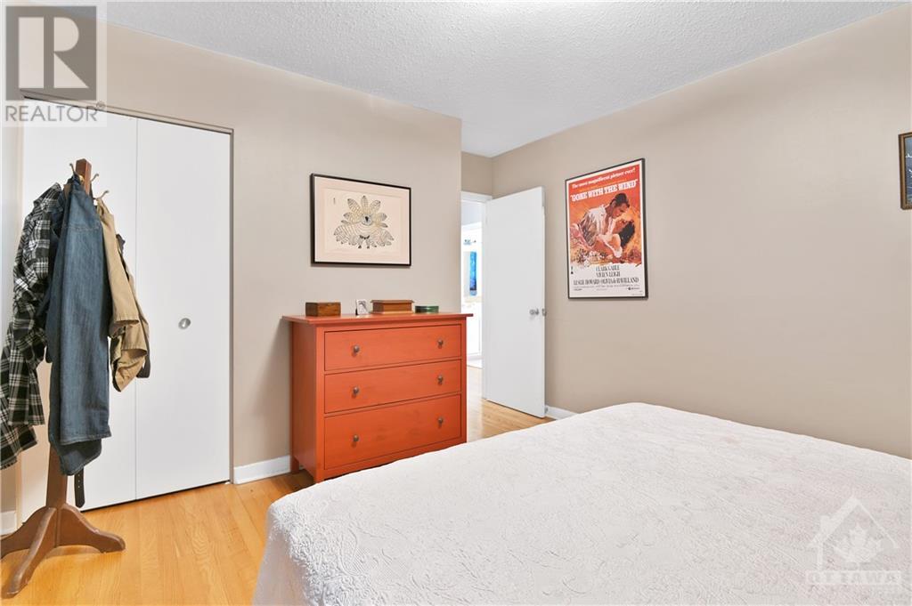 90 Hilliard Avenue, Ottawa, Ontario  K2E 6C2 - Photo 12 - 1351353