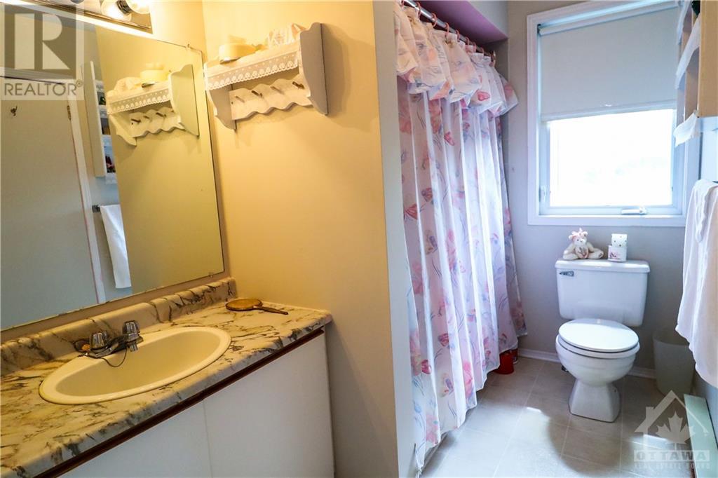 1954 Riviera Terrace, Rockland, Ontario  K4K 1J4 - Photo 25 - 1351381