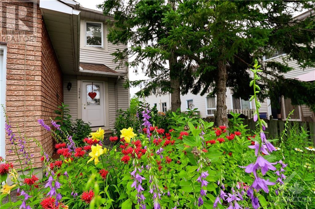 1954 Riviera Terrace, Rockland, Ontario  K4K 1J4 - Photo 4 - 1351381