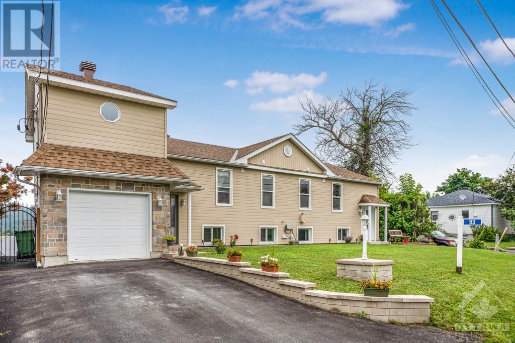 93 MONTPETIT STREET, l'orignal, Ontario