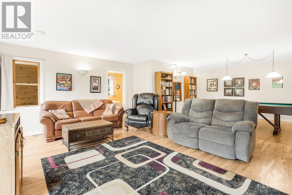 580 Pleasant Corner Road E, Vankleek Hill, Ontario  K0B 1R0 - Photo 28 - 1351444