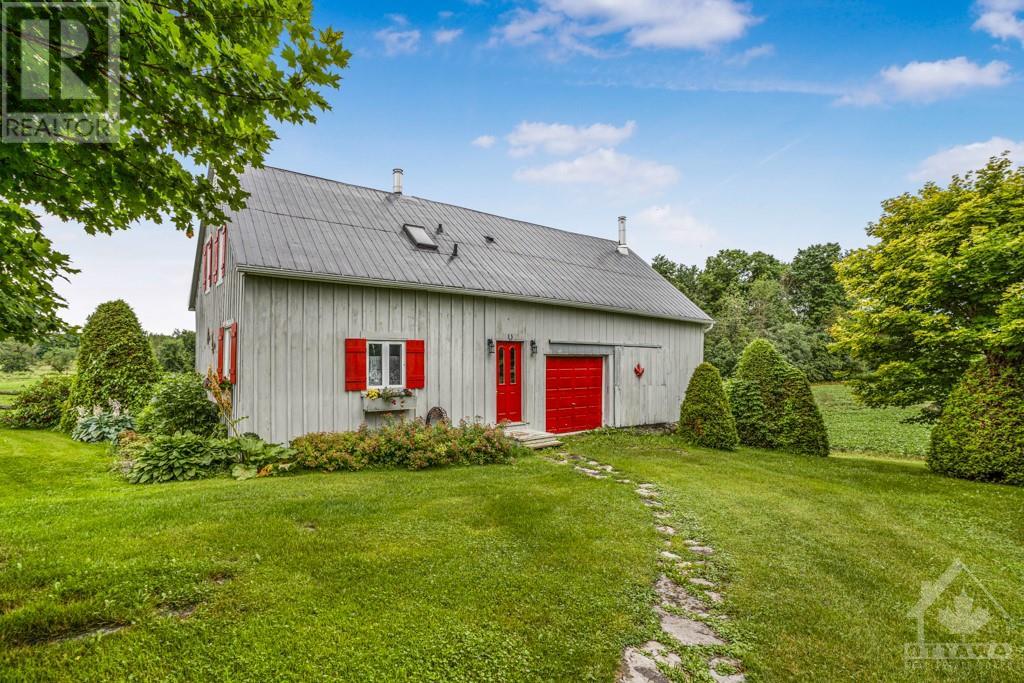 580 Pleasant Corner Road E, Vankleek Hill, Ontario  K0B 1R0 - Photo 3 - 1351444