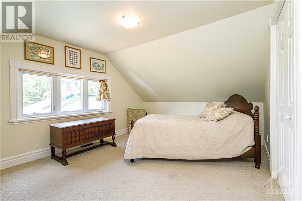 17 Main Street E, Westport, Ontario  K0G 1X0 - Photo 19 - 1351633