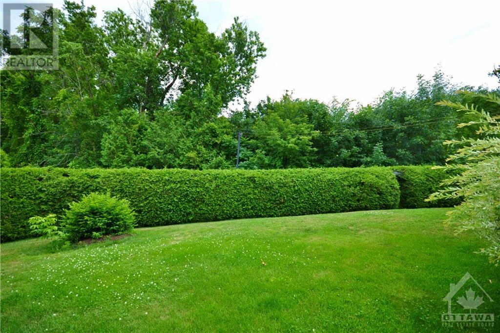 3410 Descotes Circle, Rockland, Ontario  K4K 1A9 - Photo 25 - 1351688