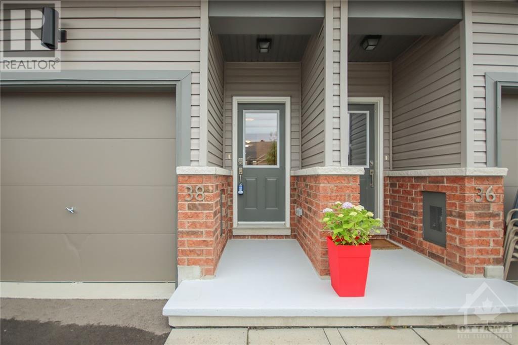 38 Mona Mcbride Drive, Arnprior, Ontario  K7S 0C6 - Photo 2 - 1351651