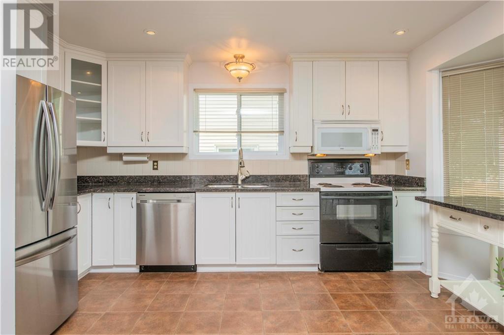 2 Sewell Way, Kanata, Ontario  K2L 2W5 - Photo 14 - 1352433