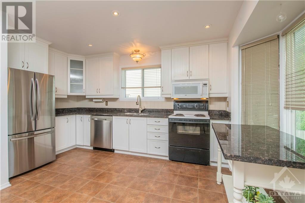 2 Sewell Way, Kanata, Ontario  K2L 2W5 - Photo 15 - 1352433