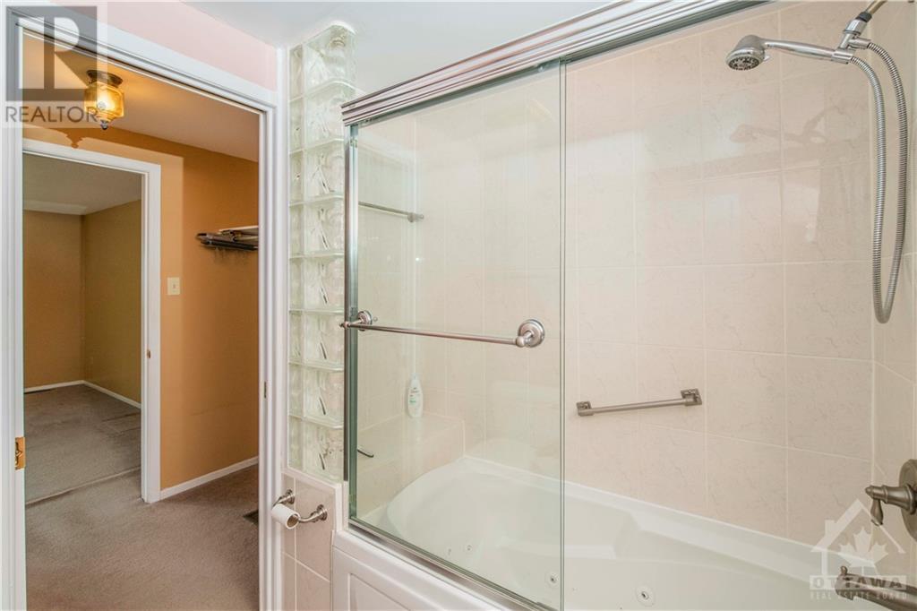 2 Sewell Way, Kanata, Ontario  K2L 2W5 - Photo 19 - 1352433