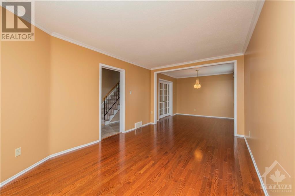 2 Sewell Way, Kanata, Ontario  K2L 2W5 - Photo 8 - 1352433