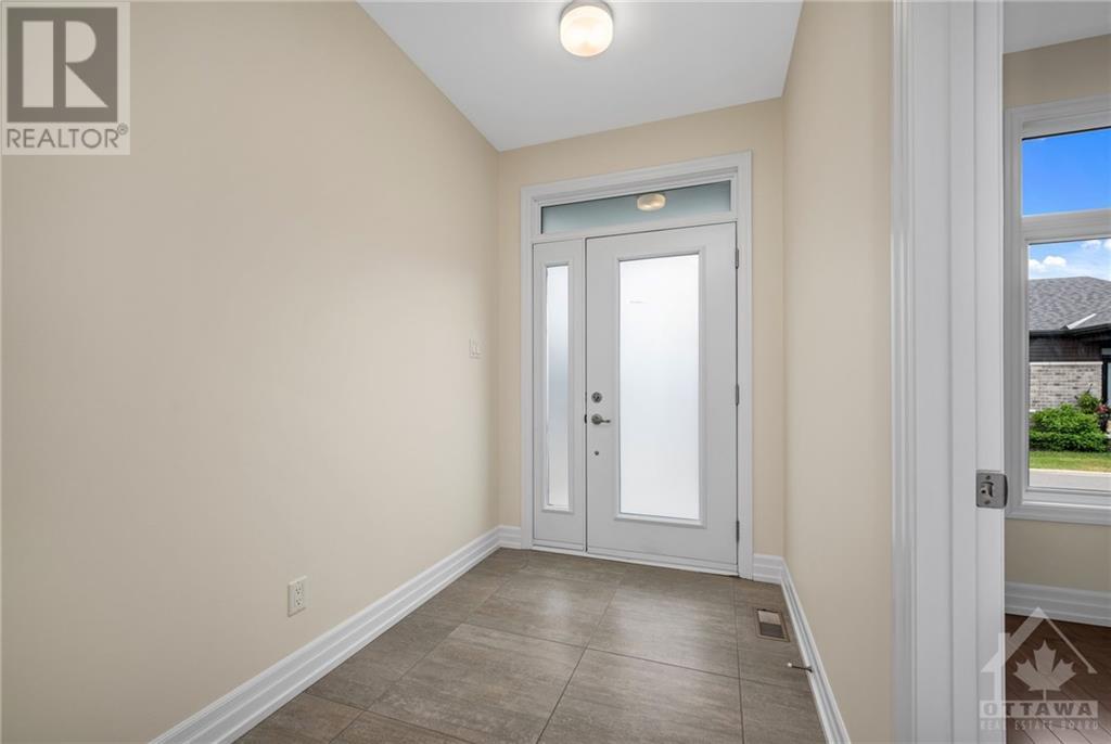 19 Solara Private, Rockland, Ontario  K4K 0H9 - Photo 4 - 1344418
