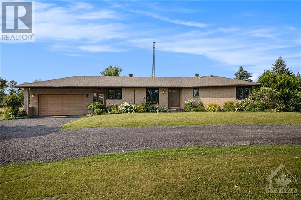 614 Froom Road, Cardinal, Ontario  K0E 1E0 - Photo 2 - 1351052
