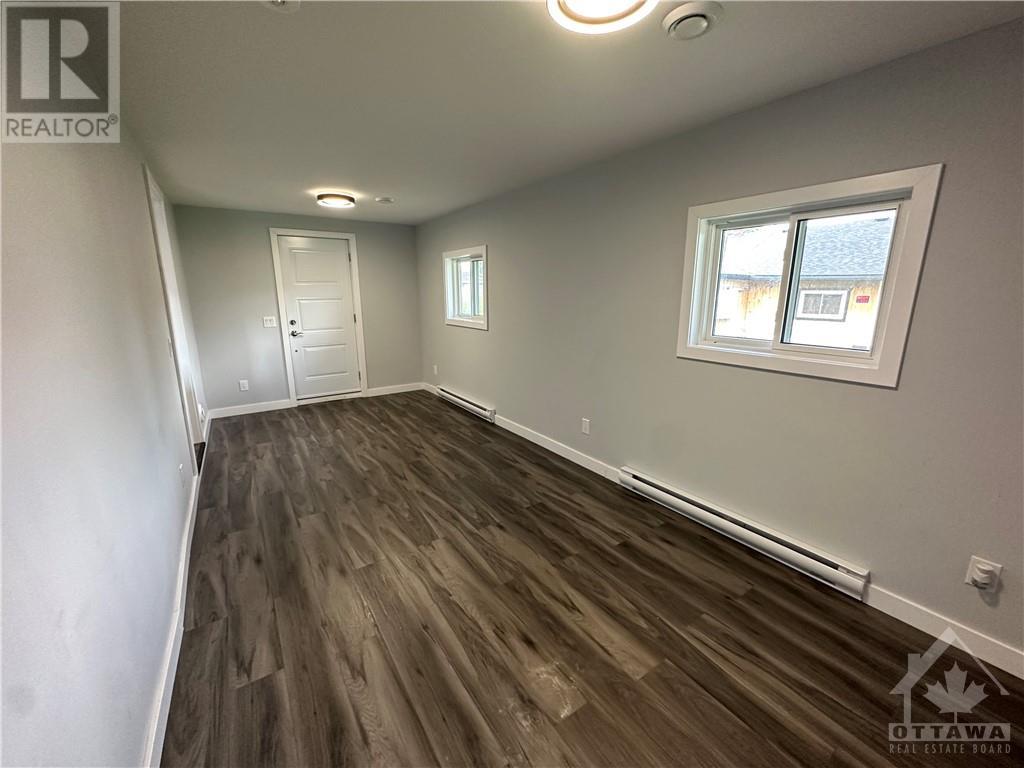 7420 Roger Stevens Drive Unit#2, Smiths Falls, Ontario  K7A 4S6 - Photo 3 - 1352628