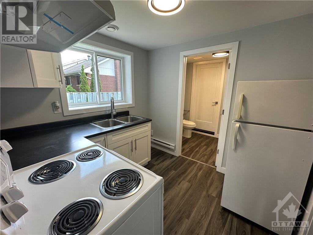 7420 Roger Stevens Drive Unit#2, Smiths Falls, Ontario  K7A 4S6 - Photo 5 - 1352628