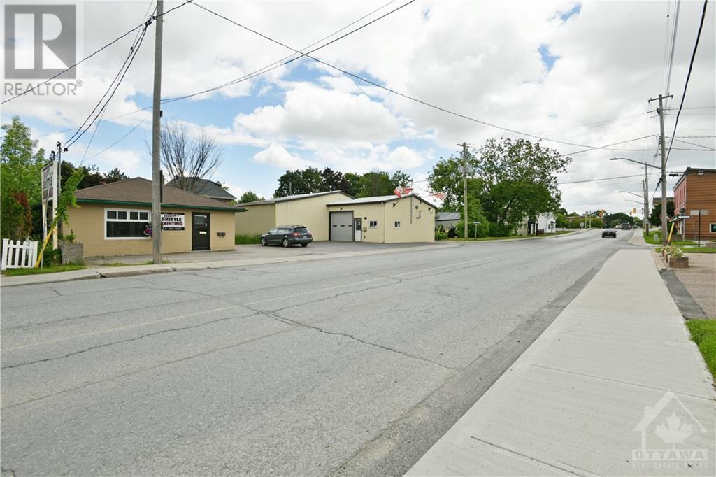 139 Daniel Street N, Arnprior, Ontario  K7S 2L2 - Photo 12 - 1352998