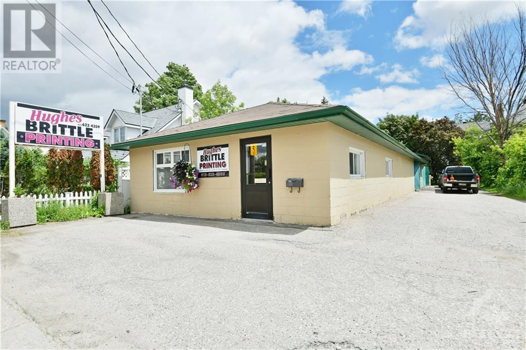 139 Daniel Street N, Arnprior, Ontario  K7S 2L2 - Photo 9 - 1352985