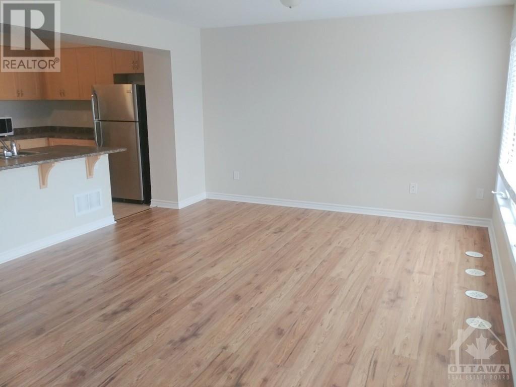 303 Sweet Grass Circle, Ottawa, Ontario  K2C 3H2 - Photo 2 - 1353306