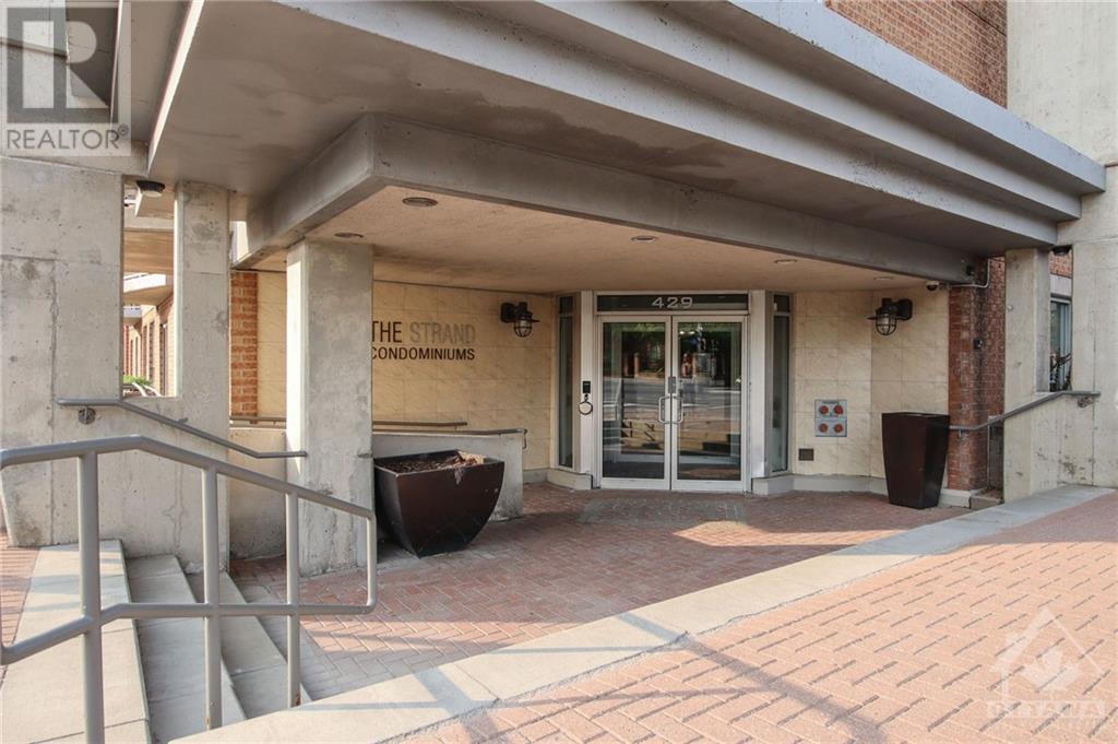 429 Somerset Street Unit#305, Ottawa, Ontario  K2P 2P5 - Photo 2 - 1353569