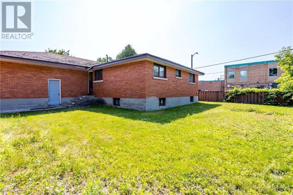 648 Parkview Road, Ottawa, Ontario  K1Z 6E5 - Photo 10 - 1353625