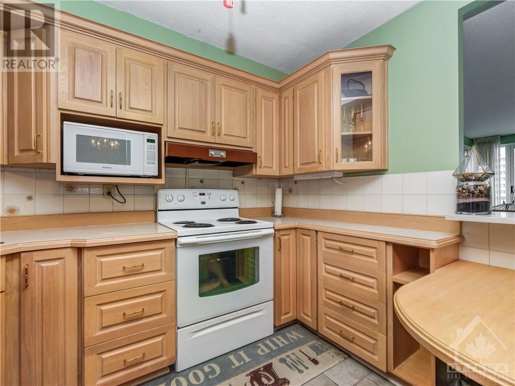 1380 Prince Of Wales Drive Unit#909, Ottawa, Ontario  K2C 3N5 - Photo 14 - 1353068